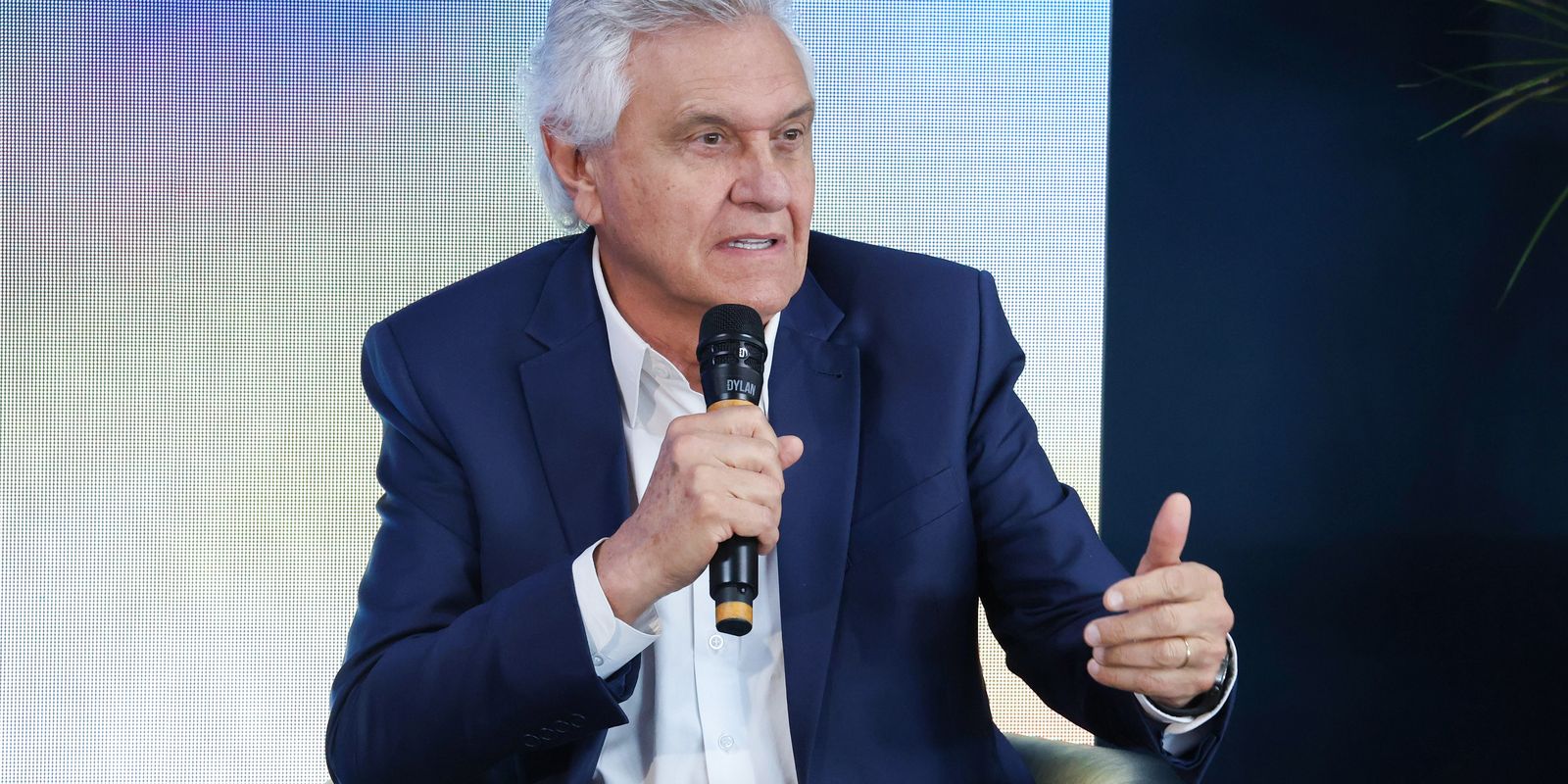 Caiado propõe reformas, ajuste fiscal e segurança em plano presidencial