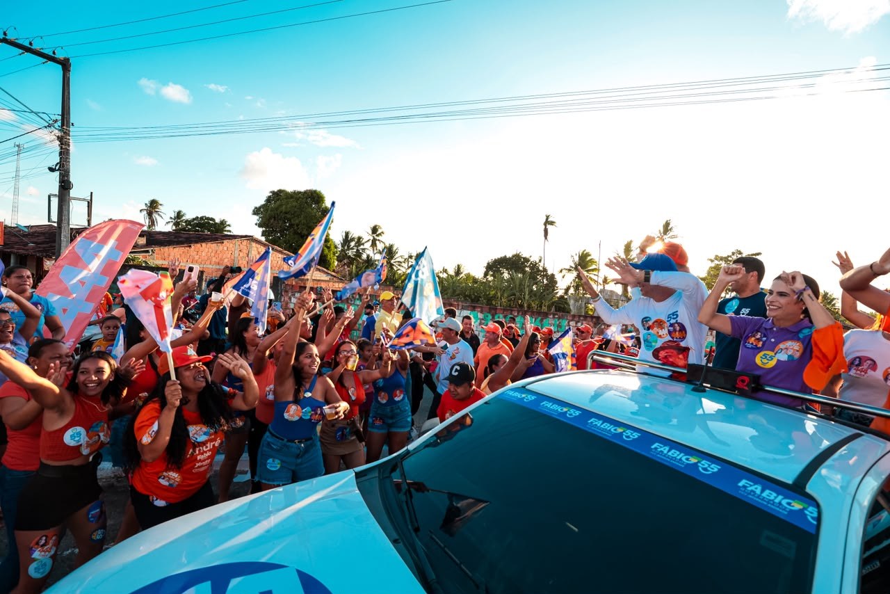 Fábio Mitidieri cita reativação do estaleiro de Porto das Redes em carreata 3 Carreata passa pelas ruas de Japaratuba