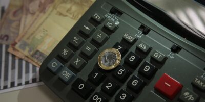 Fim do desconto na energia eleva prévia da inflação a 0,70%
