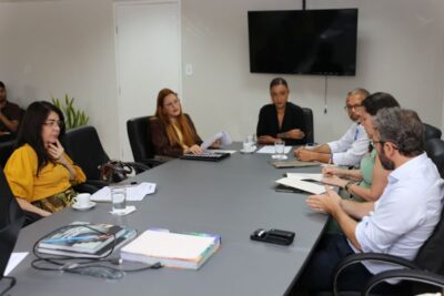 Fundo estadual aprova 50 triciclos elétricos para catadoras em Sergipe