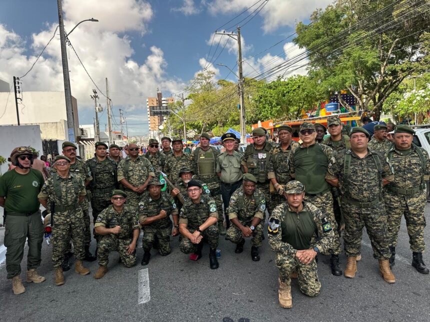 Integrantes do GVEB no Desfile Cívico-Militar de 7 de Setembro, em Aracaju