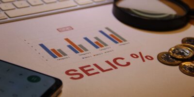 Mercado aposta em novos cortes e prevê Selic de 13,50% em 2026