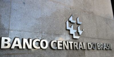 Mercado mantém inflação acima da meta e prevê IPCA de 5% em 2026