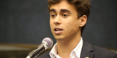 Nikolas pediu ajuda a Vorcaro por liberação de ativo mineral
