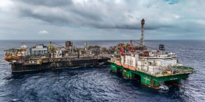 Petrobras supera gigantes e lidera margem de lucro no semestre