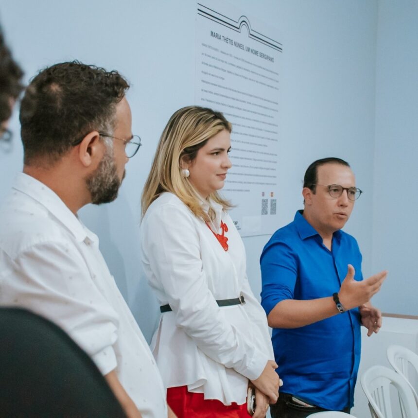 A presidente da Funcap, Stéfanie Carla, na abertura da 20ª Primavera dos Museus, no Museu Histórico de Sergipe