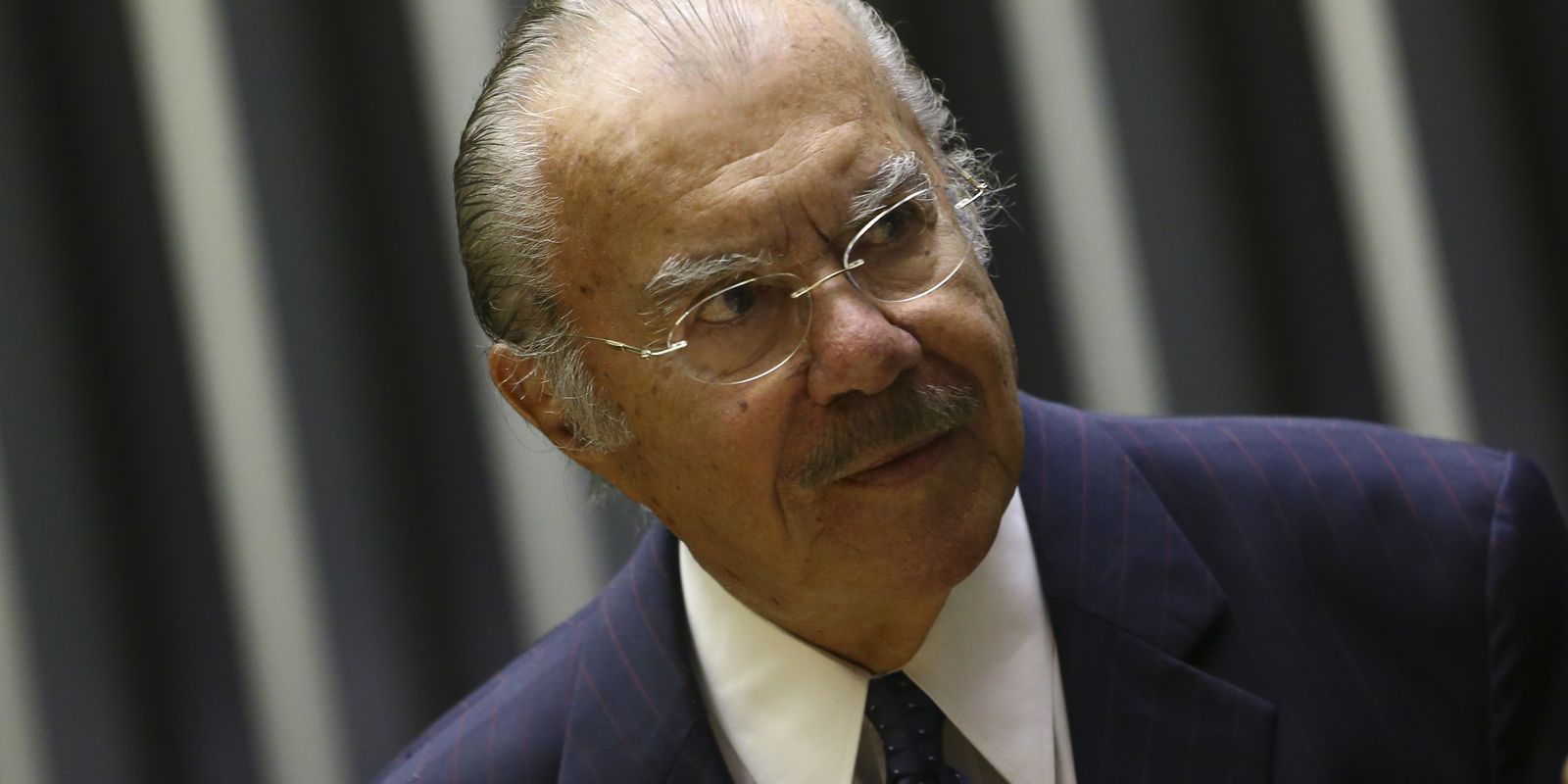 Sarney mantém quadro estável enquanto trata pneumonia em São Paulo