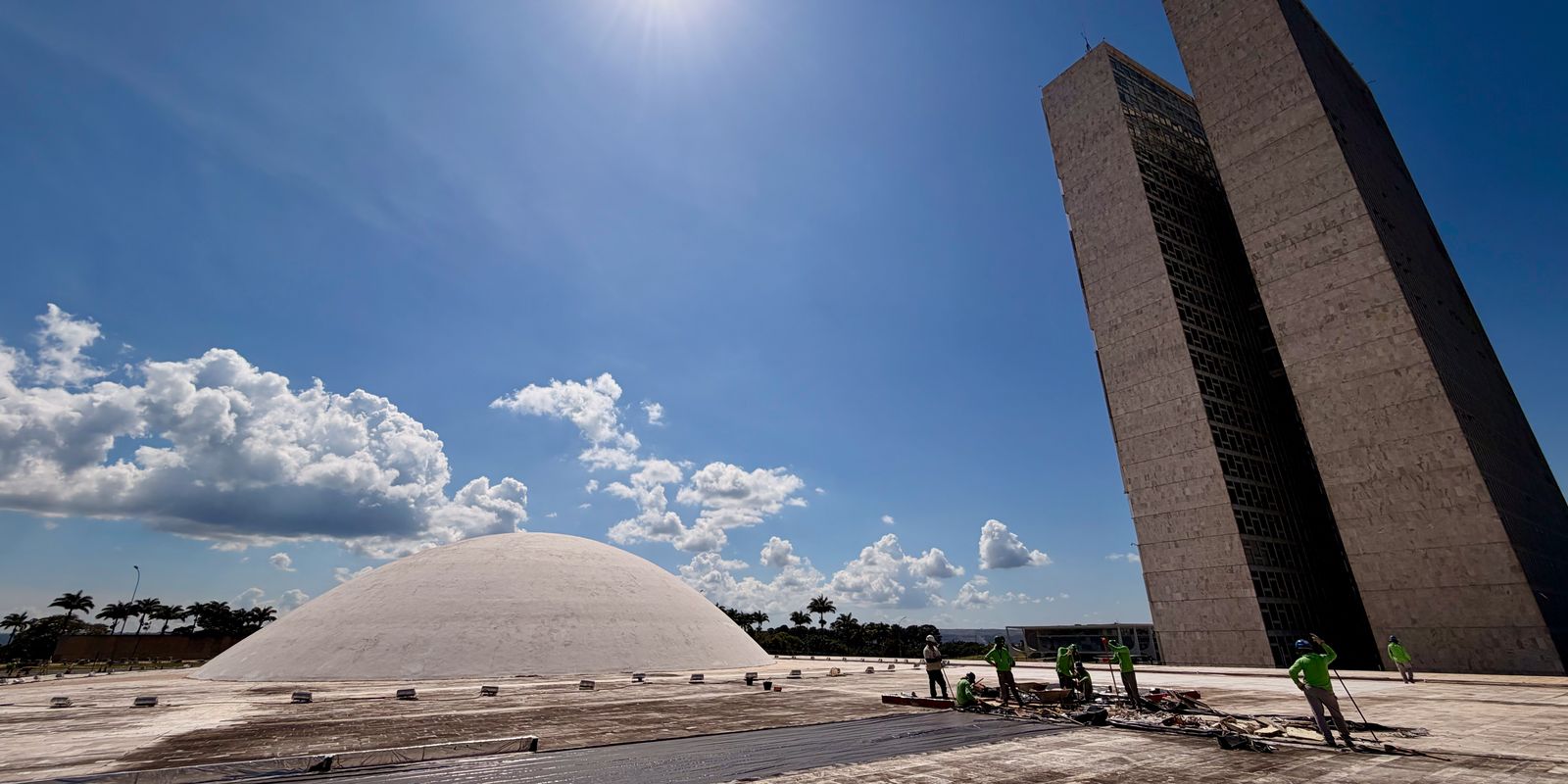 Senado avança com jornada de 40 horas e dois dias de folga