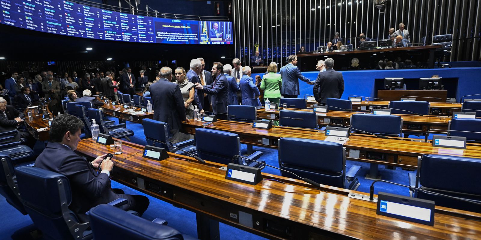 Senado pode acelerar votação da PEC que põe fim à escala 6x1