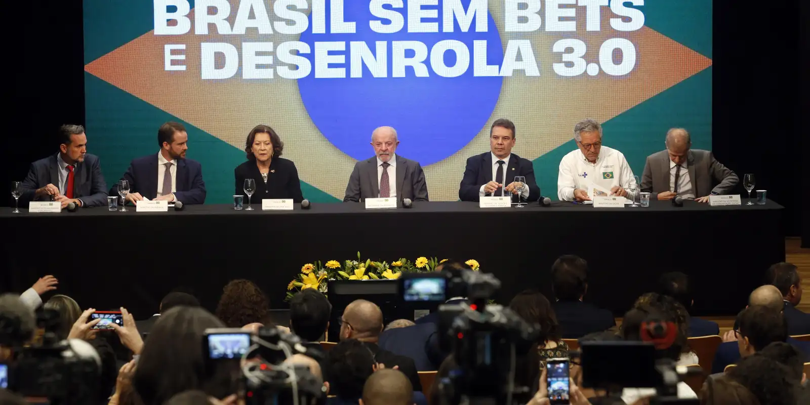 União vai comprar dívidas em leilão para ampliar desconto a inadimplentes