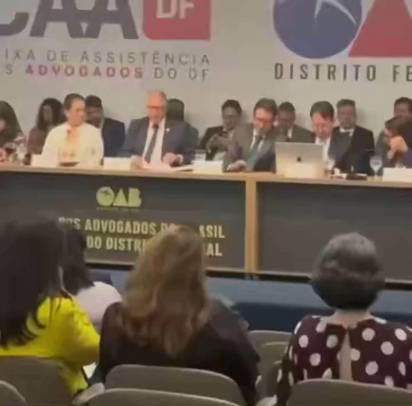 OAB-DF vai apurar conduta de seis sócios de escritório citado em relatório da PF 2 A decisão foi tomada em reunião extraordinária do Conselho Pleno da OAB-DF