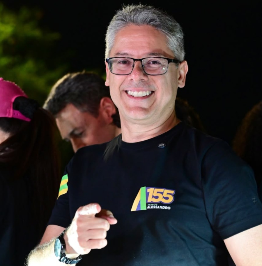 Alessandro Vieira diz ter enfrentado as máquinas na campanha 3 Reeleição garante mais oito anos de mandato