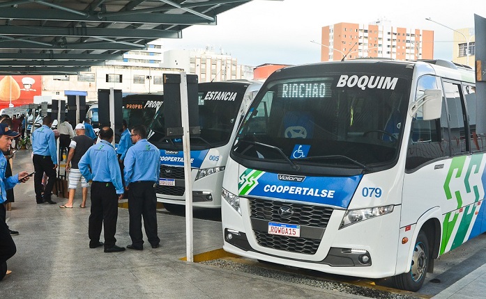 Eleitores viajam de graça em ônibus intermunicipais de Sergipe neste domingo