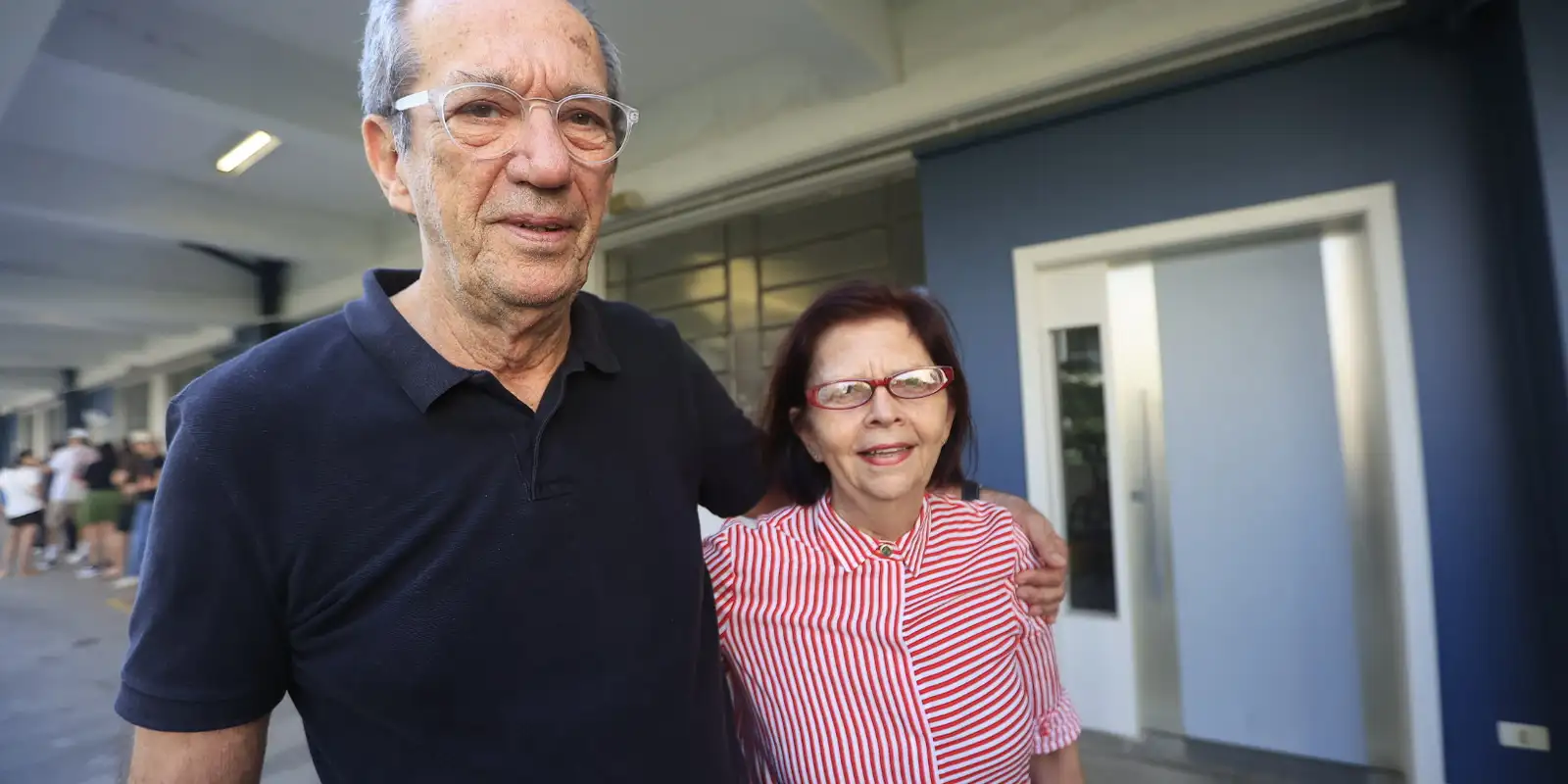 Falhas em urnas ampliam filas no maior colégio eleitoral do país