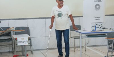 Mesmo com limitações, idosos vão às urnas e cobram saúde e educação