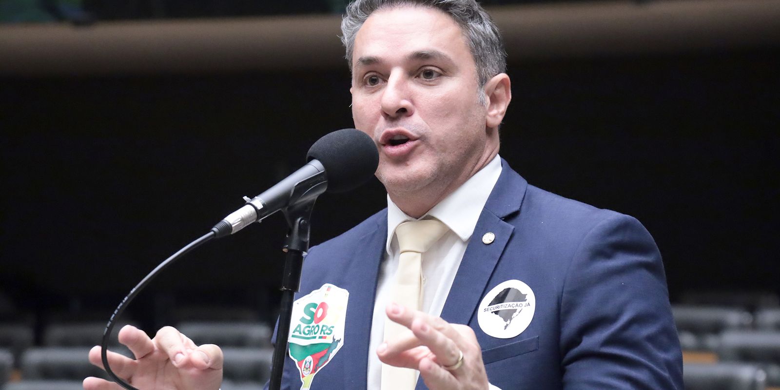 Zucco vence no 1º turno e garante governo do Rio Grande do Sul